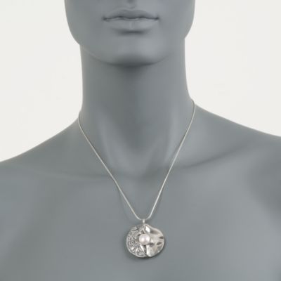 Pearl Floral Disc Necklace in Sterling Silver &mdash; Alt Image 3