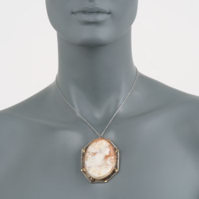 C. 1950 Vintage Carved Shell Cameo Pin Pendant in 14kt Yellow Gold &mdash; Alt Image 2