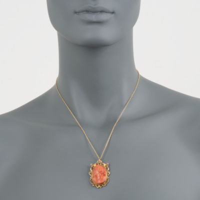 C. 1970 Vintage Carved Red Coral Cameo Pendant Necklace in 14kt Yellow Gold. 18" &mdash; Alt Image 2