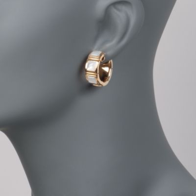 C. 2000 Vintage Mauboussin Square Mother-Of-Pearl Hoop Earrings in 18kt Yellow Gold &mdash; Alt Image 2