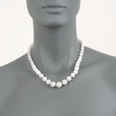 6-13mm Graduated White Jade Bead Necklace in 14kt Yellow Gold. 17.5" &mdash; Alt Image 2