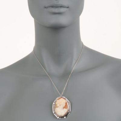 C. 1940 Vintage Carved Shell Cameo Pin Pendant Necklace in 14kt White Gold. 18" &mdash; Alt Image 2