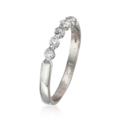 C. 2000 Vintage .25 ct. t.w. Diamond Ring in Platinum. Size 6 &mdash; Alt Image 3