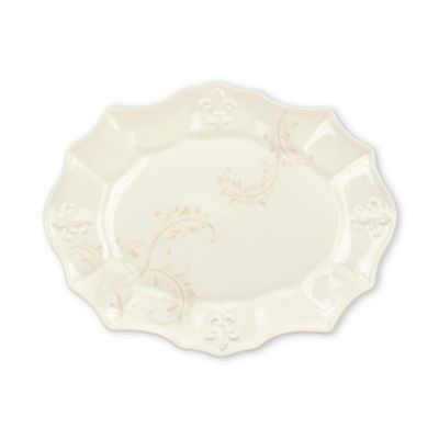 Portmeirion Cream "Fleur-De-Lys" Dinnerware &mdash; Alt Image 8