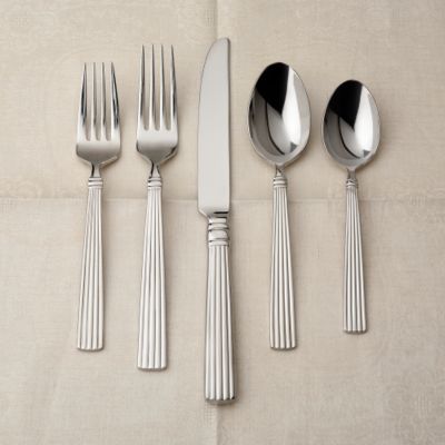 Reed & Barton "Crescendo II" Stainless Flatware &mdash; Alt Image 1