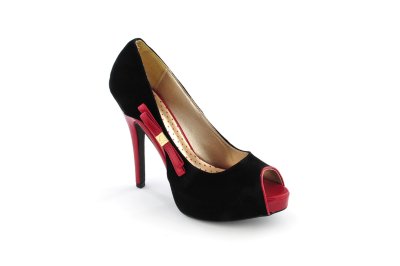 Black Red Velvet