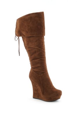 Chestnut Velvet