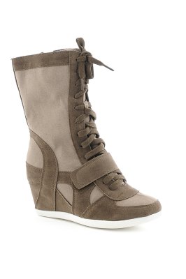 Womens Metro-11S