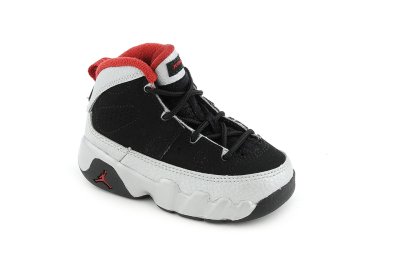 Black/Gym Red/Metallic Platinum