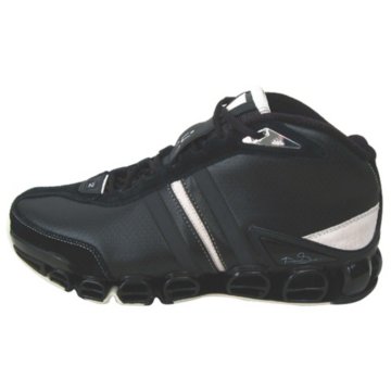 adidas Garnett 3