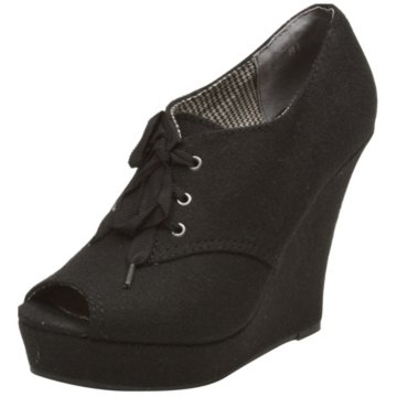BC Footwear Ruffle