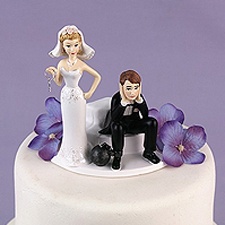 Ball and Chain Cake Top