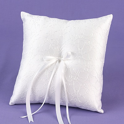 Daisy Ring Bearer Pillow
