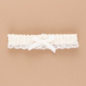 Ecru Lace Garter