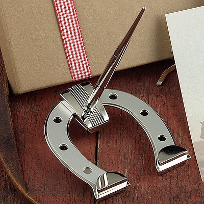 Horseshoe Pen