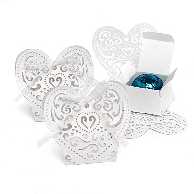 Lacy Heart-Shaped Favor Boxes