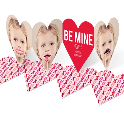 Valentine Photo Cards -- Heart Paper Chain