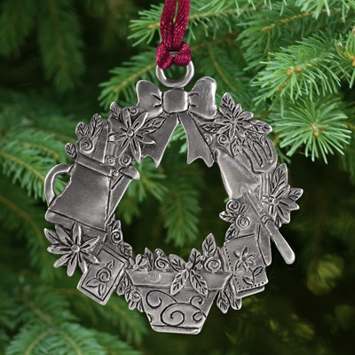 Garden Wreath Plant a Tree Ornament