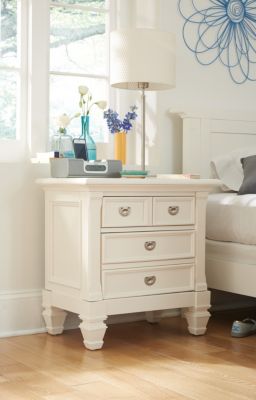 2 Drawer Nightstand