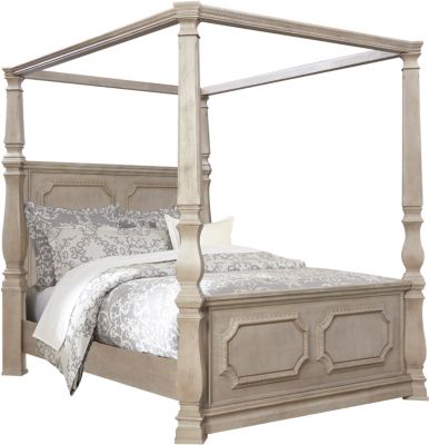 Versailles Canopy Bed