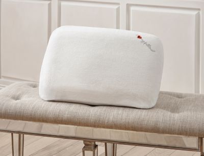 I Love My Pillow Low Profile Art Van