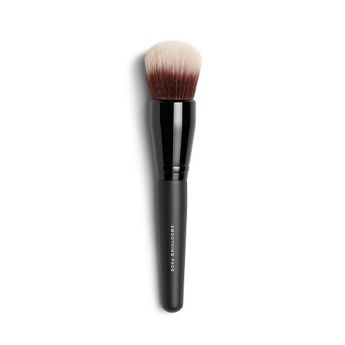 Smoothing Face Foundation Brush