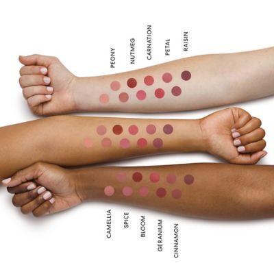 thumbnail imageBAREPRO Longwear Lipstick - Peony 