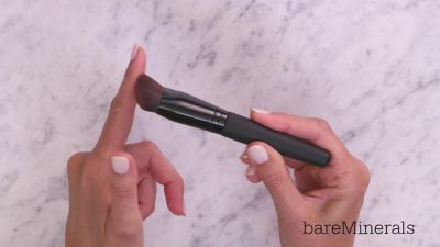 Display Video: Luxe Performance Brush