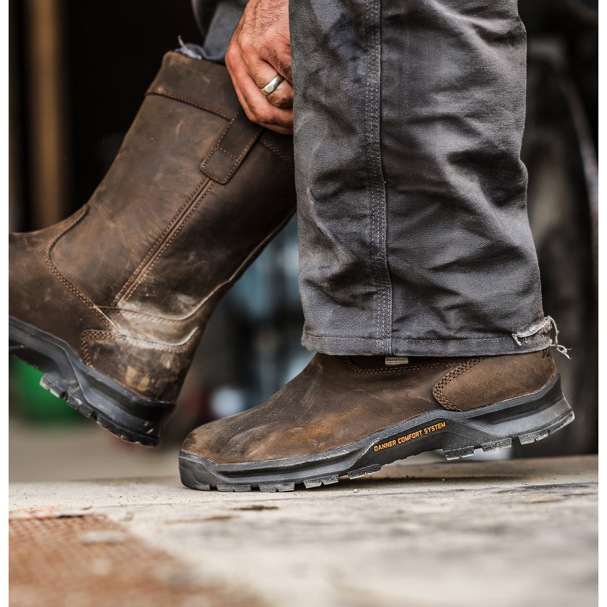 danner pull on work boots