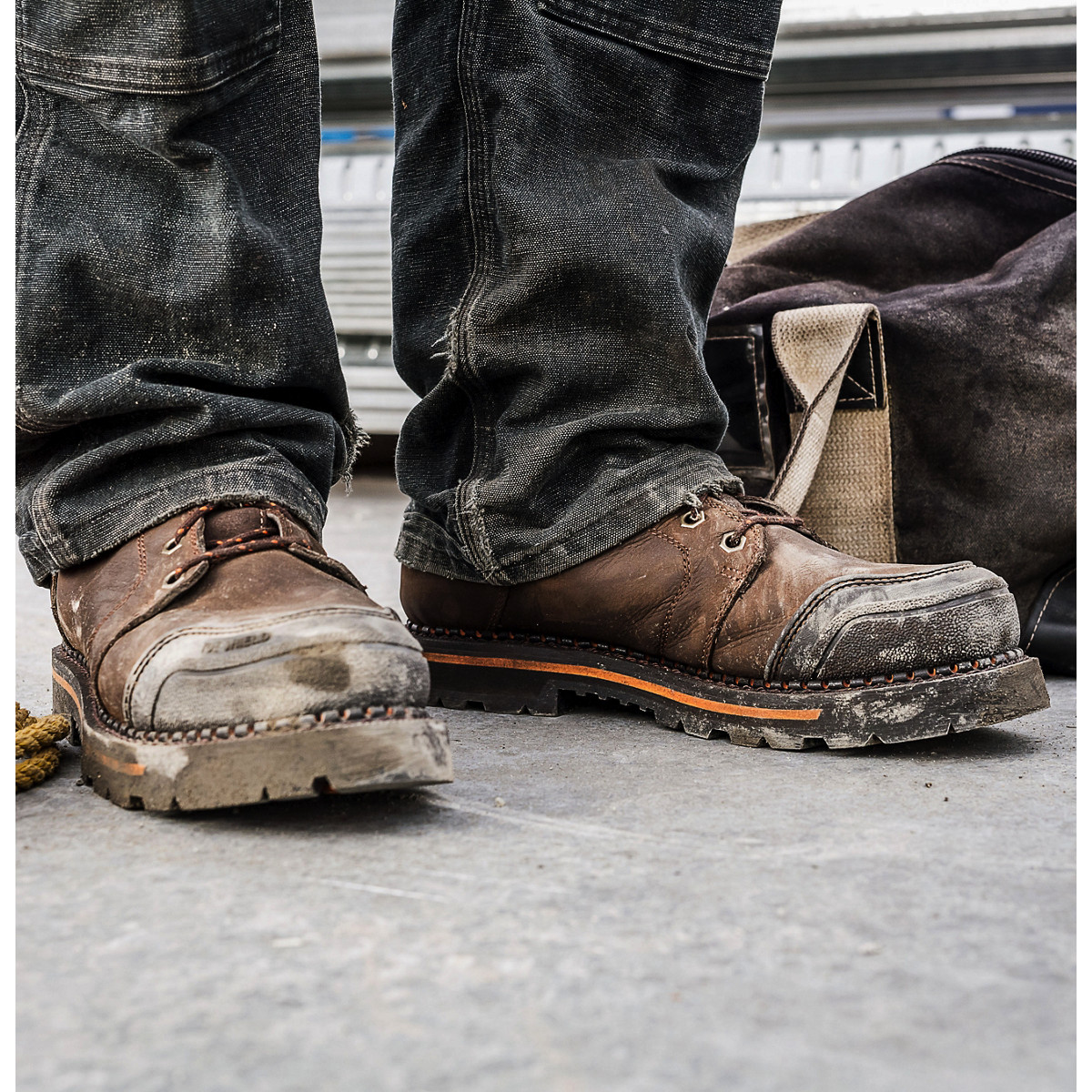 danner trakwelt boots