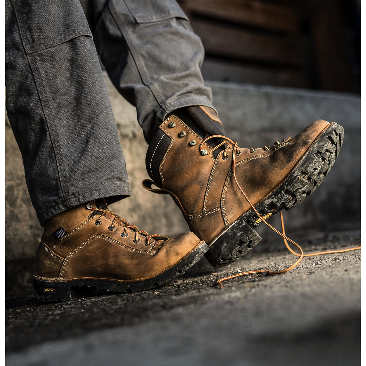Danner Quarry GTX 8 Inch Distressed Brown 14554 