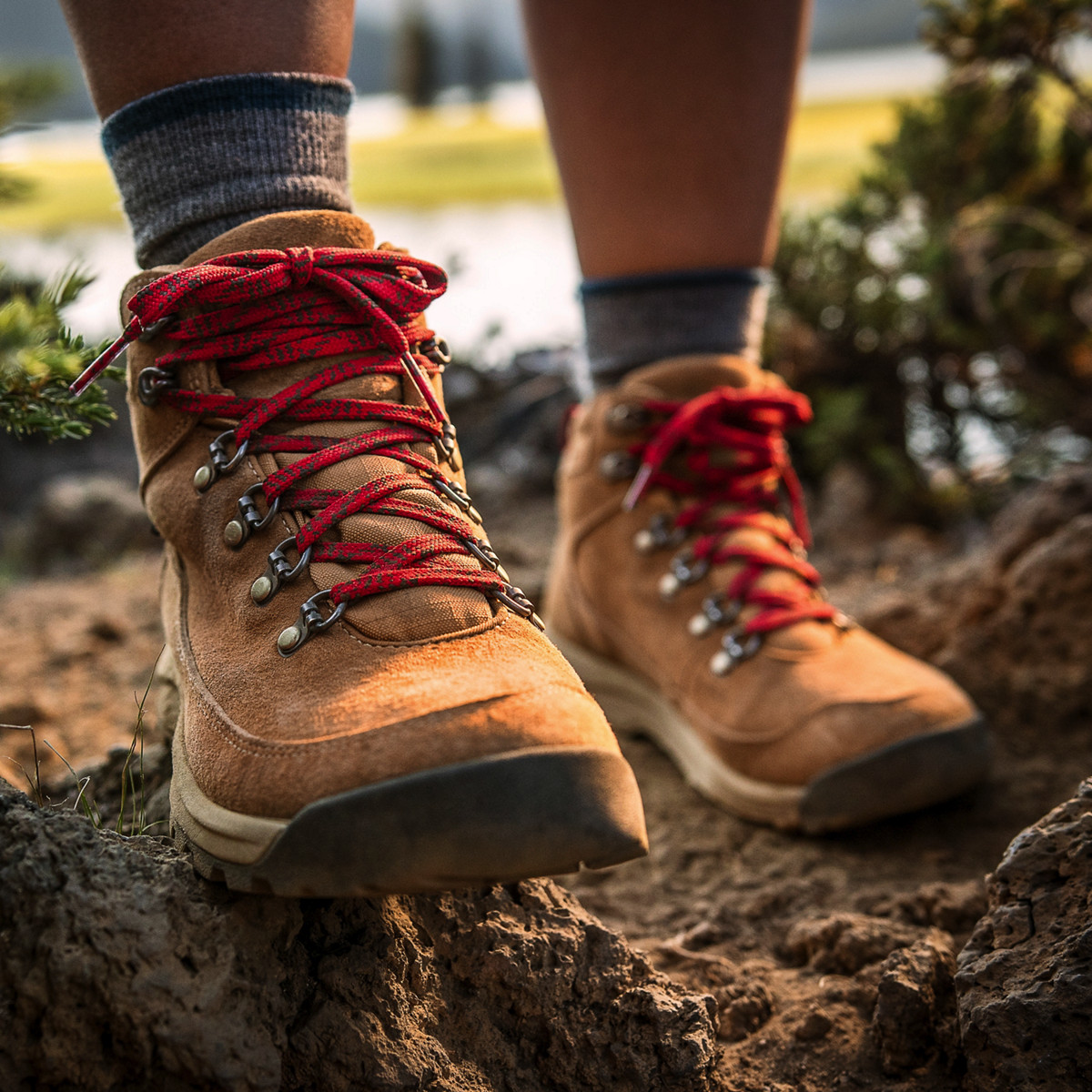 danner women's hiking footwear