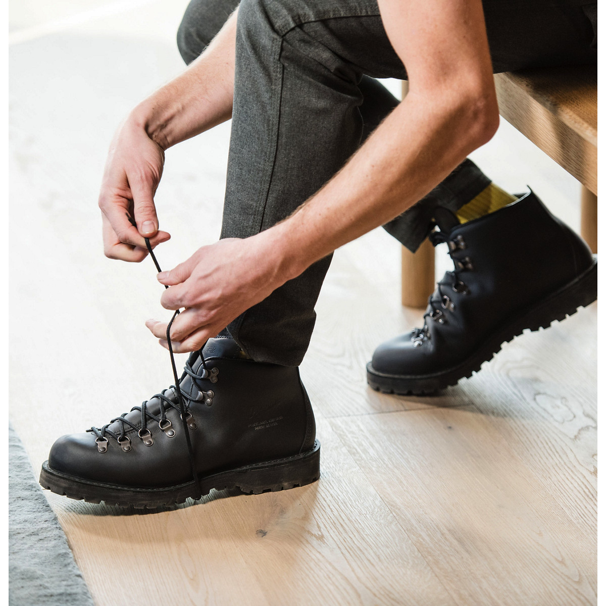 Danner Mountain Light Black