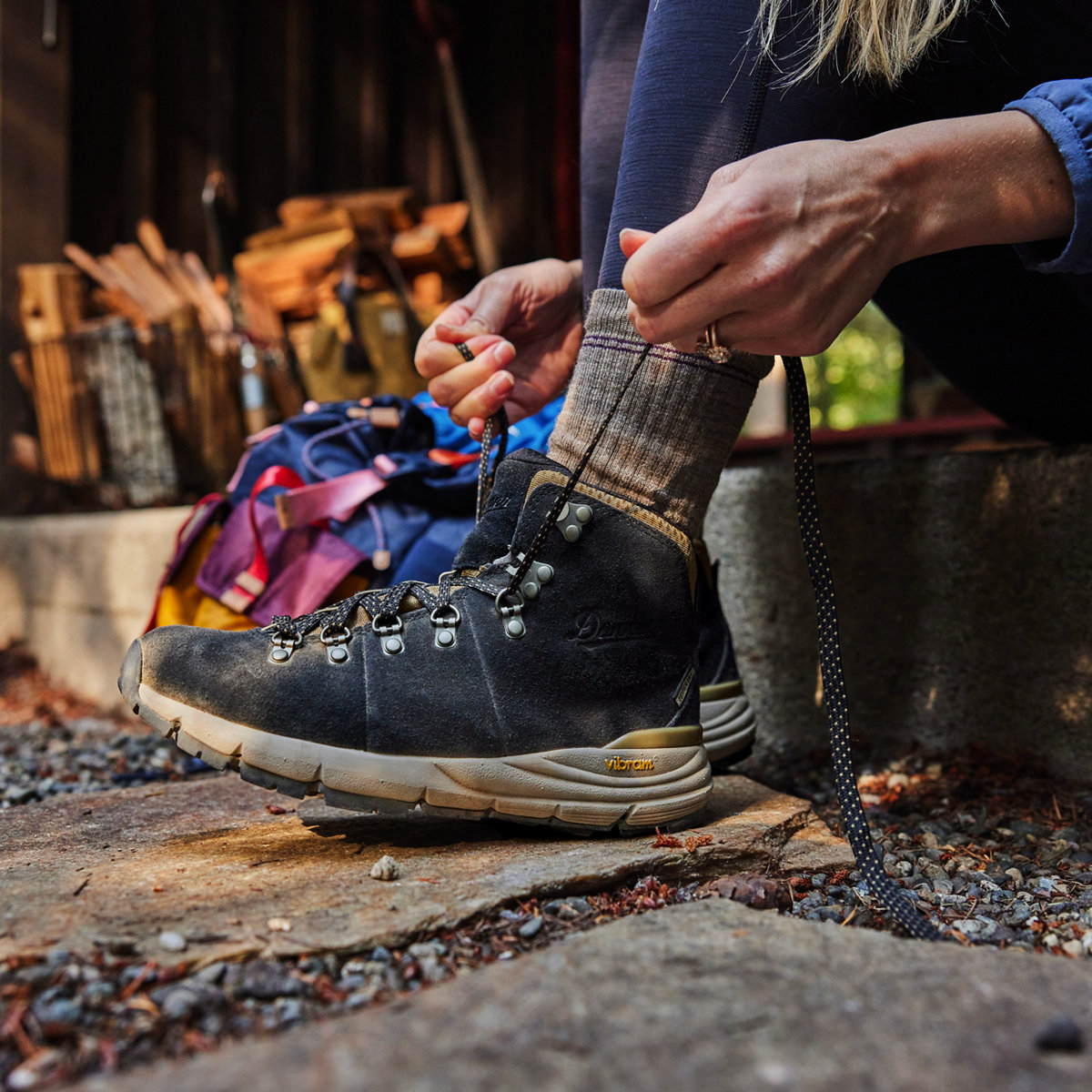 Danner - Mountain 600 Black/Khaki