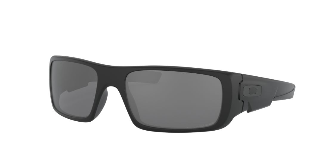 Shop Oakley Man Sunglasses Oo9239 Crankshaft™ In Black Iridium Polarized