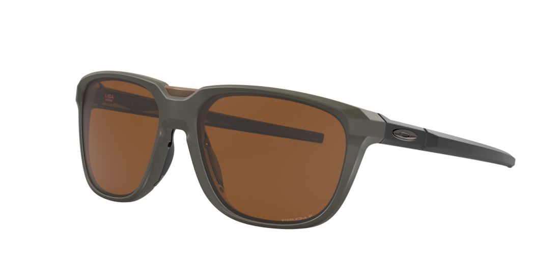 Oakley Man OO9420 Oakley Anorak - Frame color: Green, Lens color: Brown