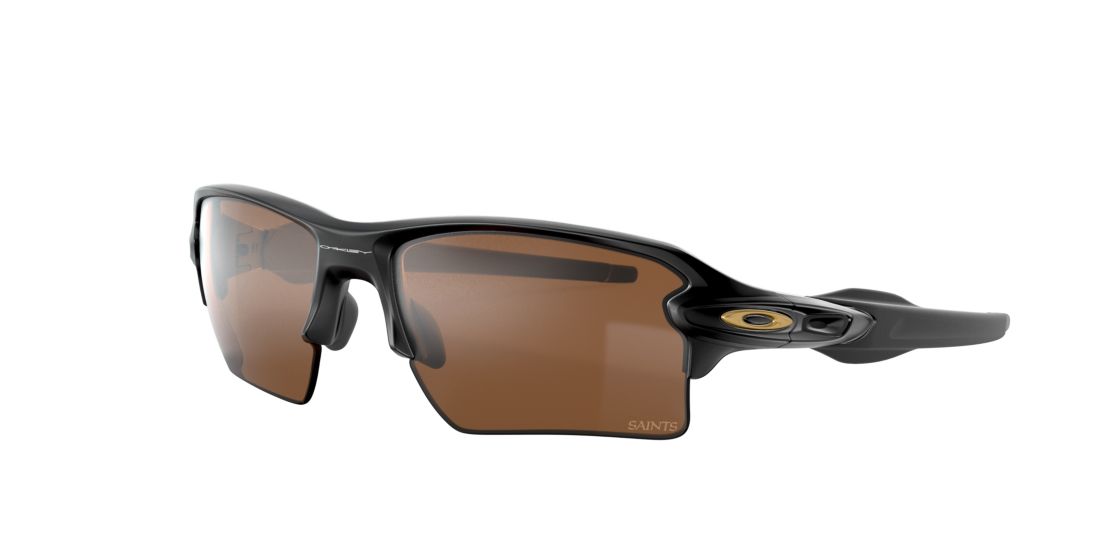 Oakley Man New Orleans Saints Flak® 2.0 XL - Frame color: Matte Black, Lens color: Brown