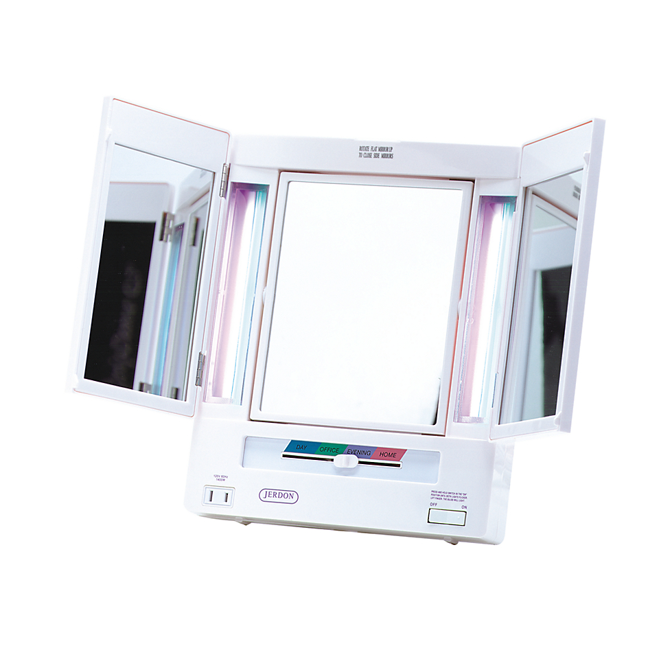 product thumbnail of Jerdon Deluxe Lighted Makeup Mirror