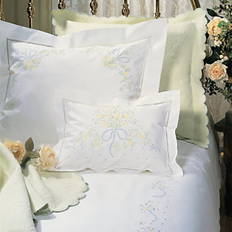 Sferra Sweet William Duvet Cover