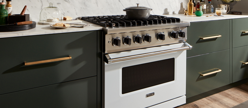 Viking - Professional 5 Series 4.0 Cu. Ft. Freestanding Gas Convection Range  - Stainless Steel
