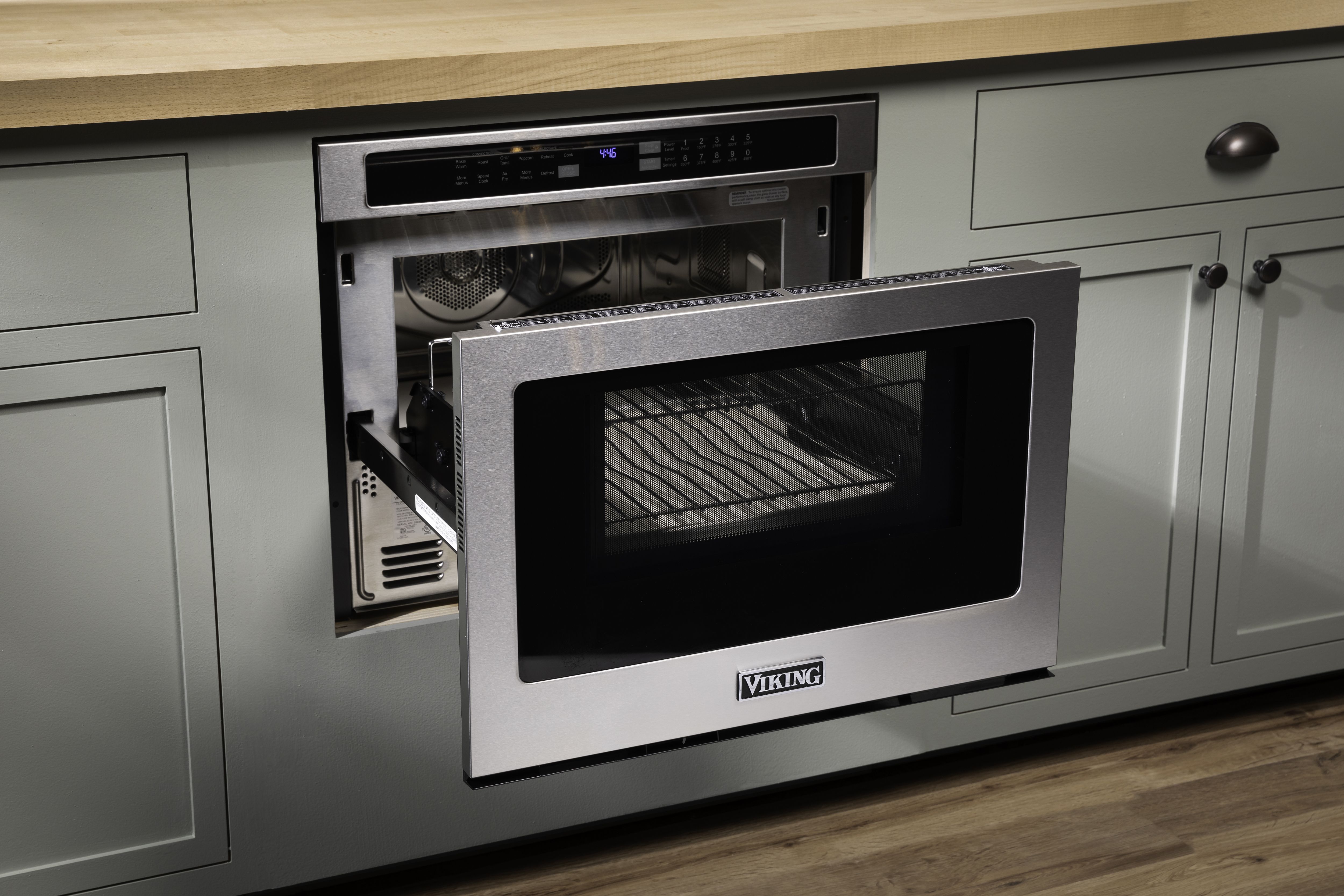 Viking 7 and 5 Series Products - Viking Range, LLC