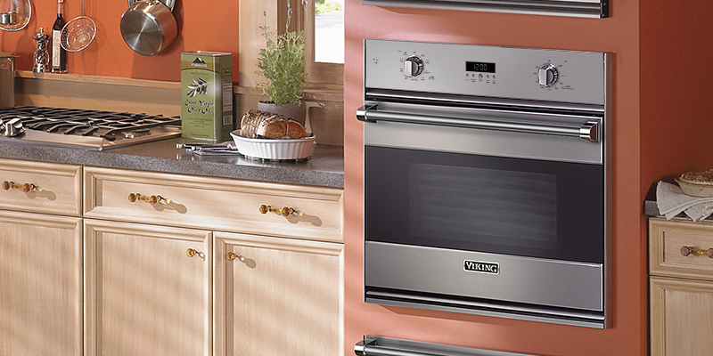 Viking Introduces New Built-In Gas and Electric Cooktops - Viking Range, LLC