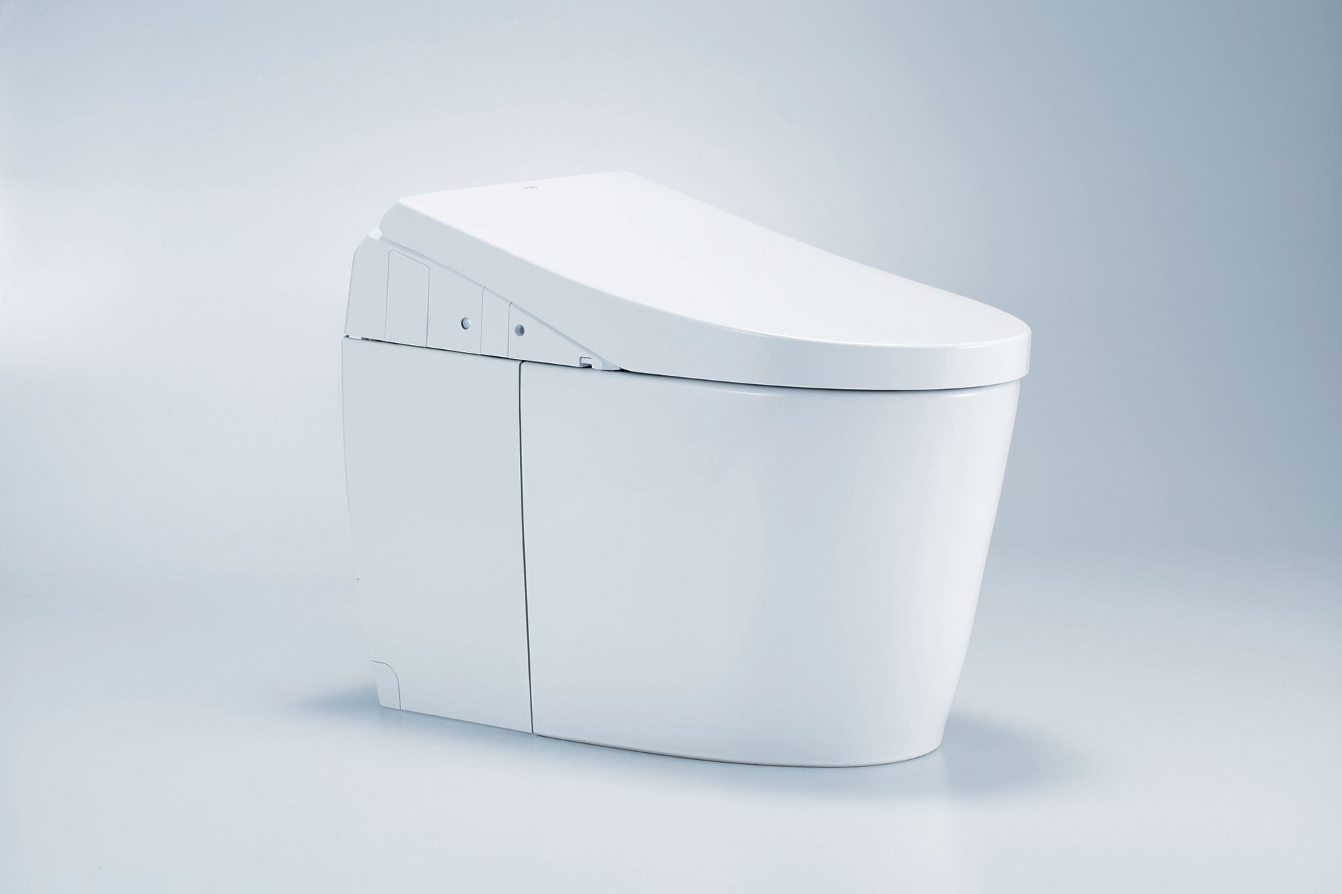 NEOREST® AH Dual Flush Toilet 1.0 GPF & 0.8 GPF